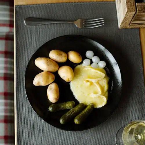 Image of Raclette À Discrétion In Der Raclettehütte Inkl. Luftseilbahnfahrt (für 2 Personen) Unisex