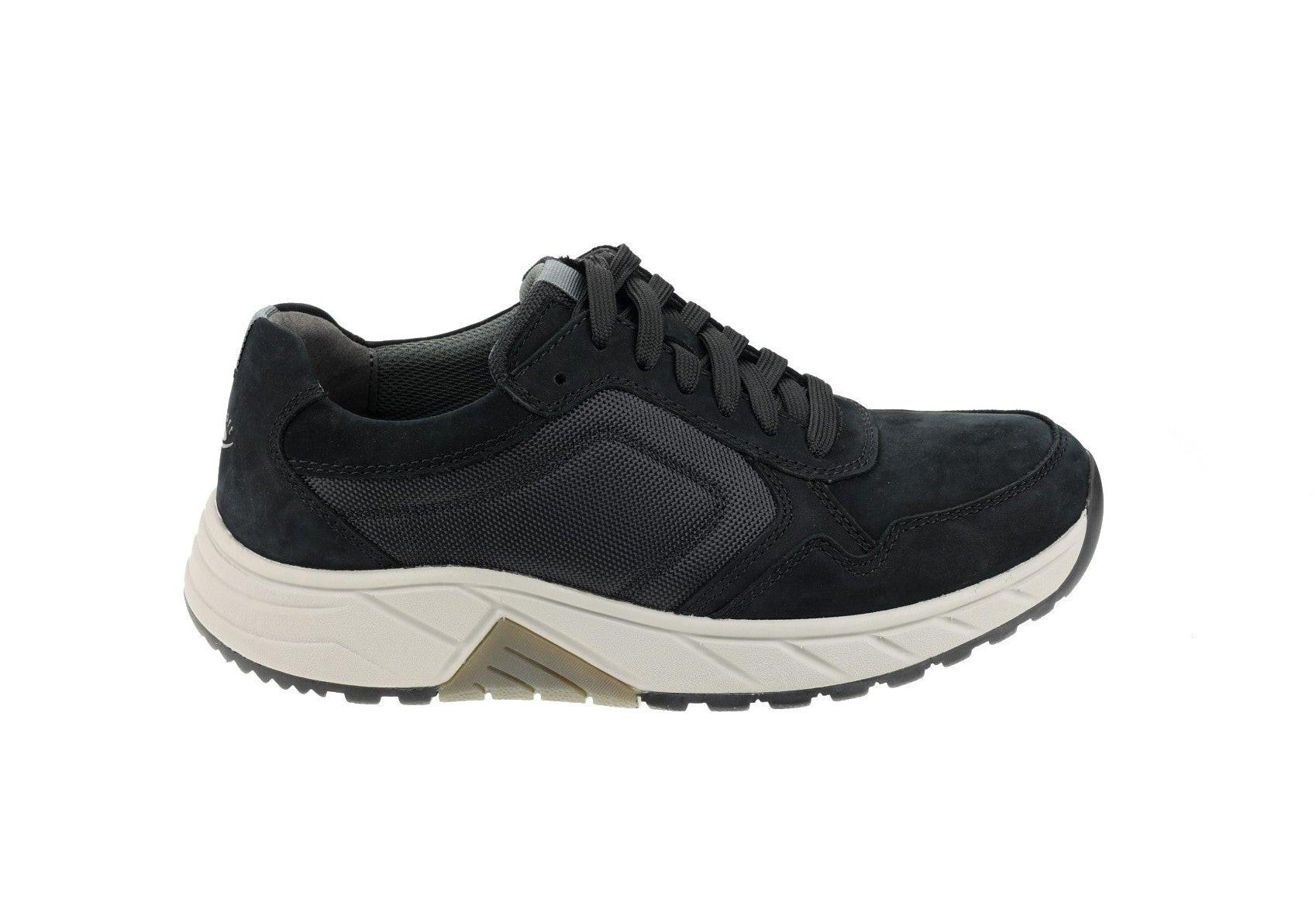 Image of Nubuk Wandersneaker Herren Schwarz 42