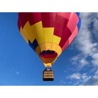 Smartbox  Private Fahrt im Heissluftballon für 2 in den Alpen, mit Start ab der Region Mittelland - Geschenkbox 