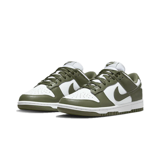 NIKE  Dunk Low Medium Olive 