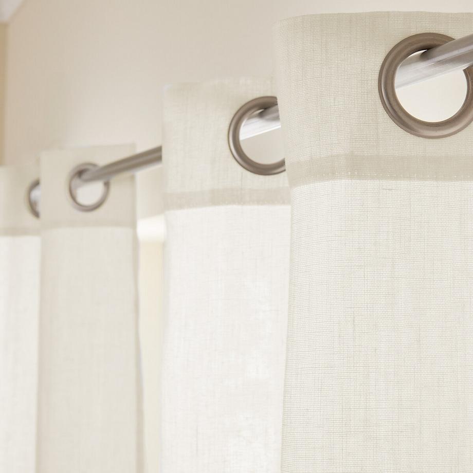 AM.PM  Rideau en lin à oeillets 