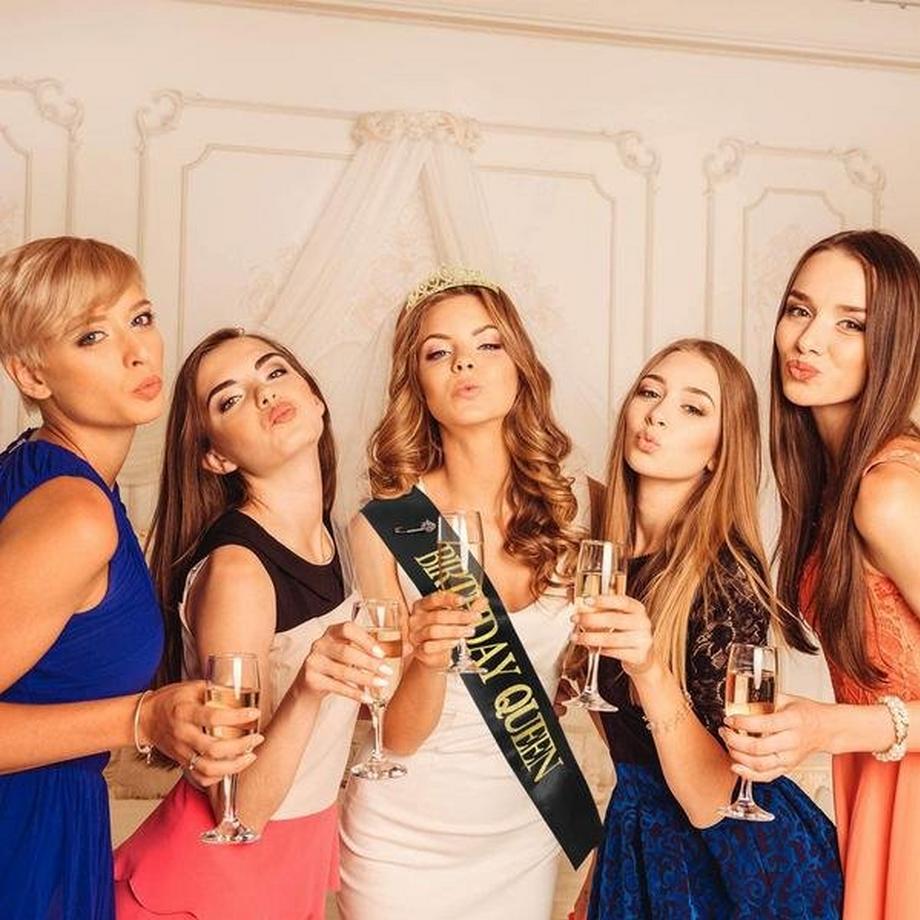 eStore  Band, Birthday Queen - Schwarz 