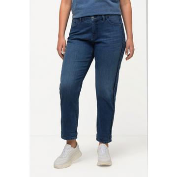 Boyfriend jeans con taglio della gamba ampio, orli non rifiniti e materiale riciclato