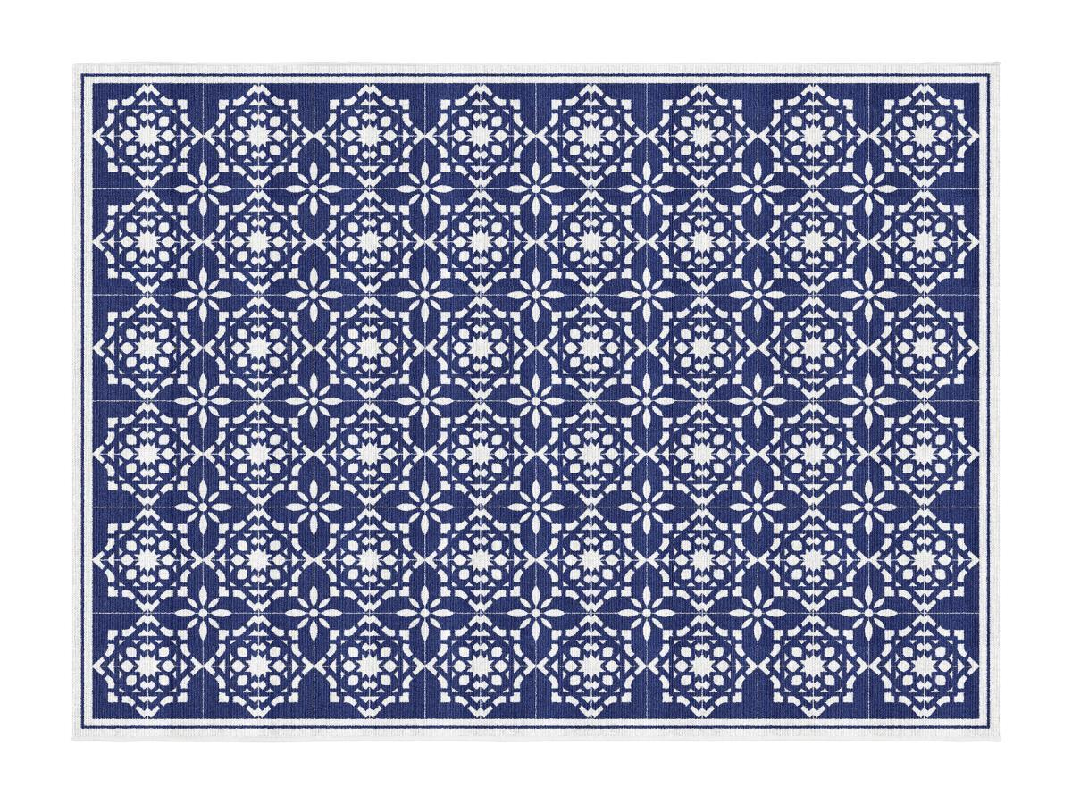 Vente-unique Tapis intérieur ou extérieur effet carreaux de ciment - 150 x 200 cm - Bleu et blanc - BAYONA  