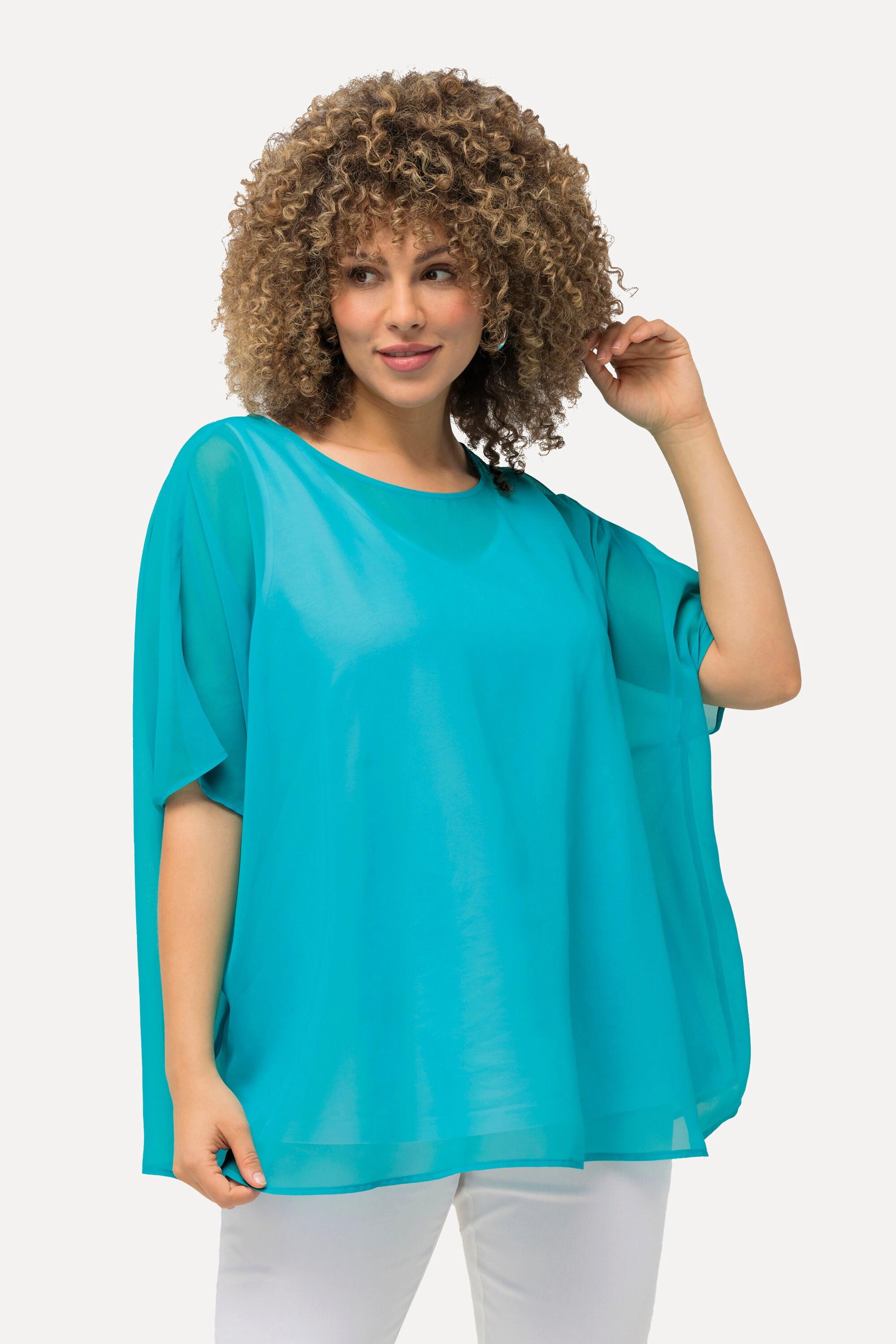 Ulla Popken  Blouse oversized en mousseline. Col rond et manches courtes 