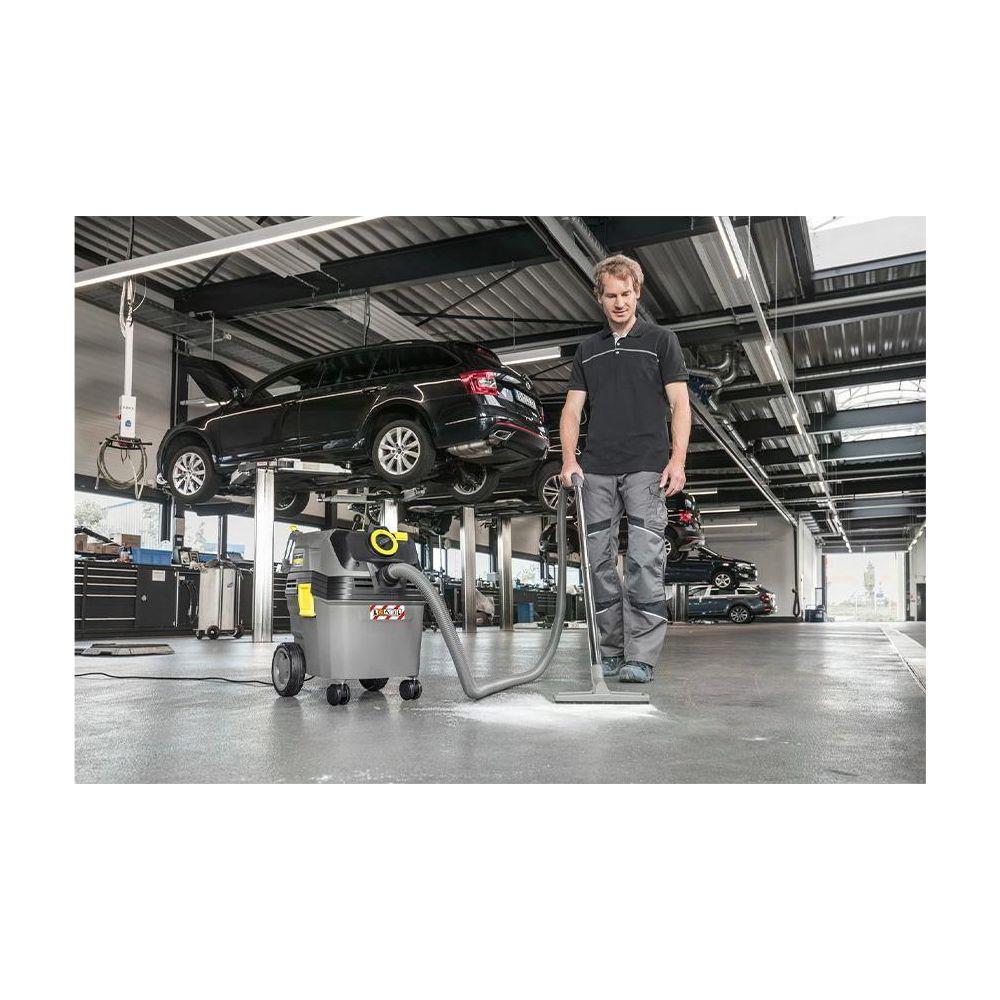 KÄRCHER Nass-& Trockensauger NT 30/1 AP  