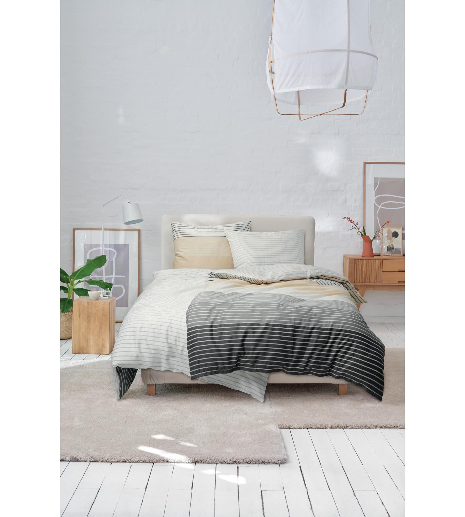 ESPRIT Luca Gestreiftes Bettwäsche Set  