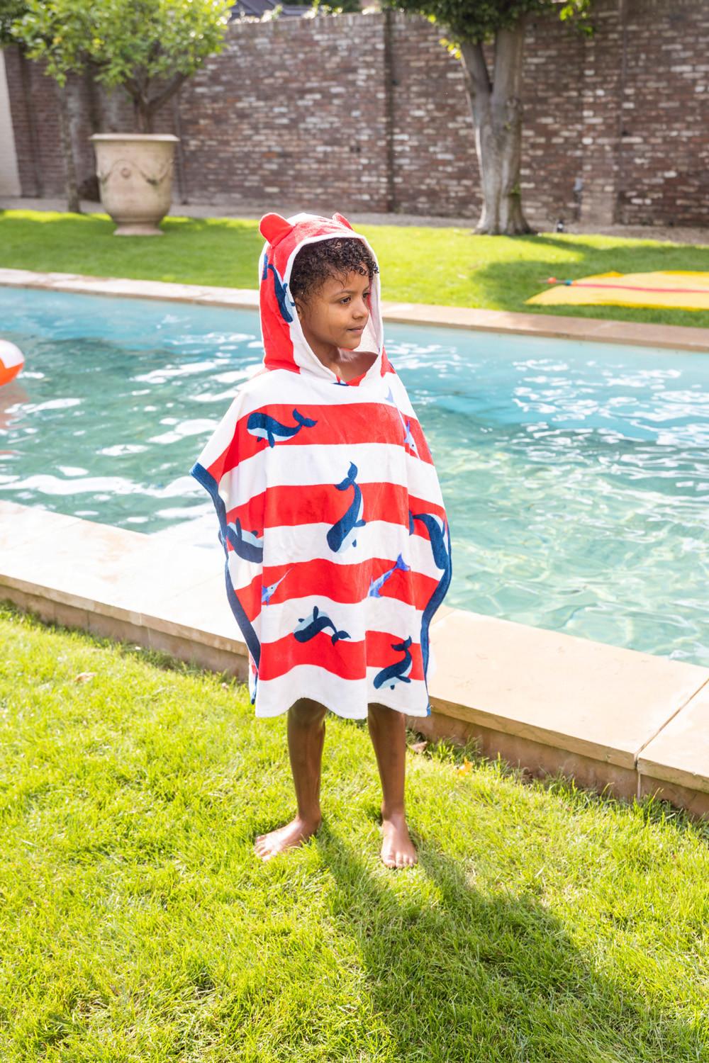 Swim Essentials  Luxe Beach Poncho rouge Whale 