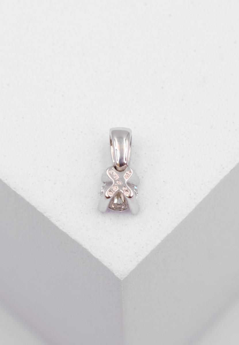 MUAU Schmuck  Anhänger 4-Griff-Fassung Diamant 0.25ct. Weissgold 750 