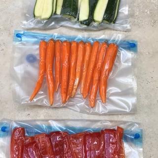 LA VAGUE SOUS-CHEF Set sous vide (pompe, sacs, pinces, bouchon de bouteille)  