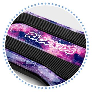 B2X  Monopattino per bambini

Caratteristiche principali:

- Illuminazione a LED colorata su ruote, pneumatici e pannello frontale
- Altezza del manubrio regolabile
- Ruote grandi e sicure con ampia spaziatura
- Ponte ampio e antiscivolo
- Certificato 