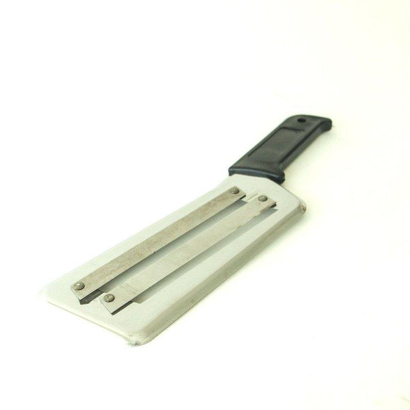 Image of Aktenvernichter - Gemüsemesser Aktenvernichter - Gemüsemesser