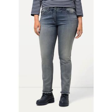 Jeans modello Sarah con orlo sfrangiato, gamba aderente e cintura elastica