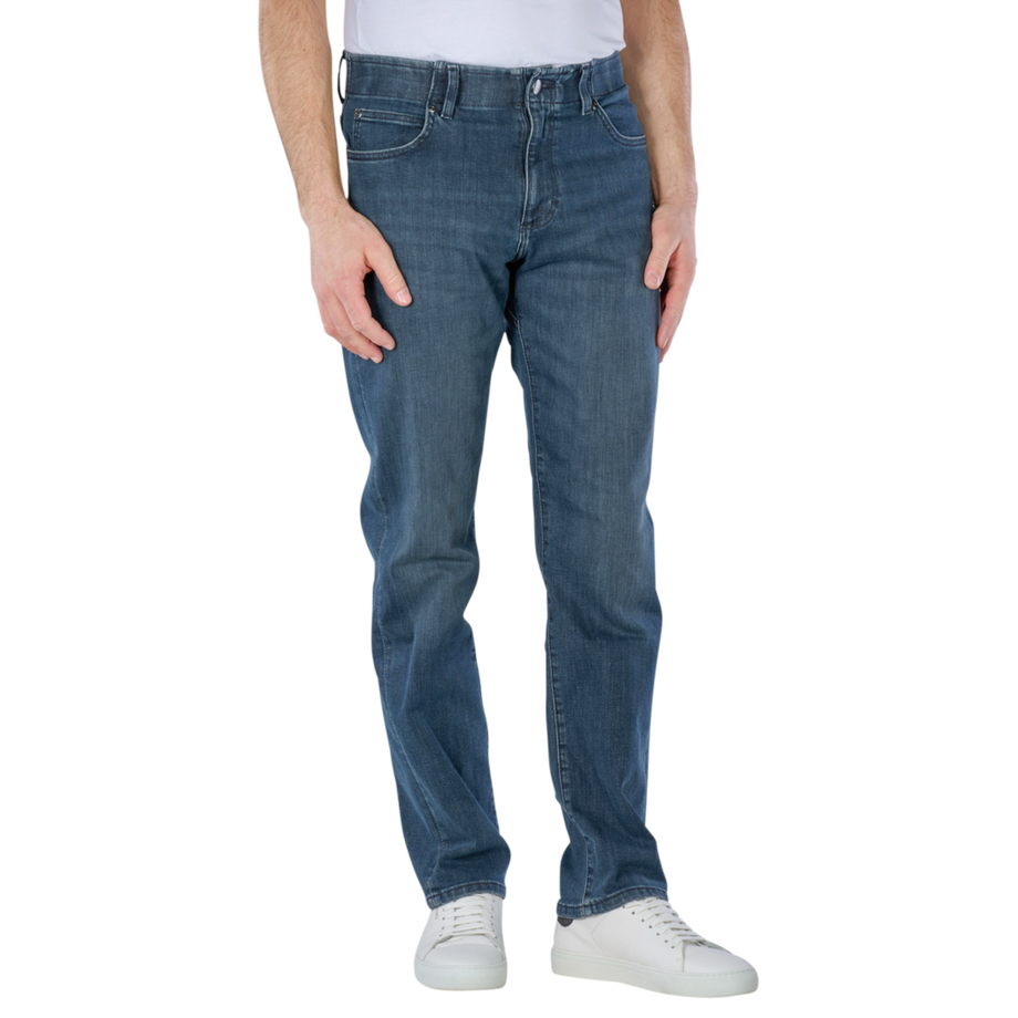 Lee Extreme Motion Straight Fit Jeans  
