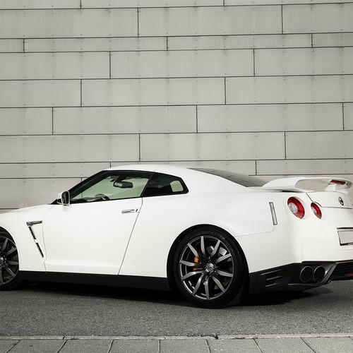 Image of Nissan Gtr Black Edition Für 6 Stunden Fahren (1 Person) Unisex