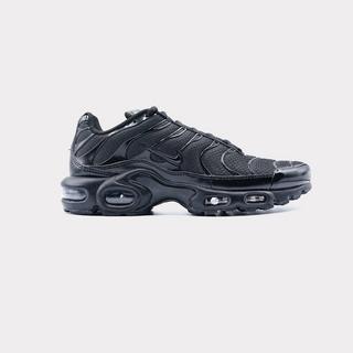 NIKE  Air Max Plus - Triple Black 