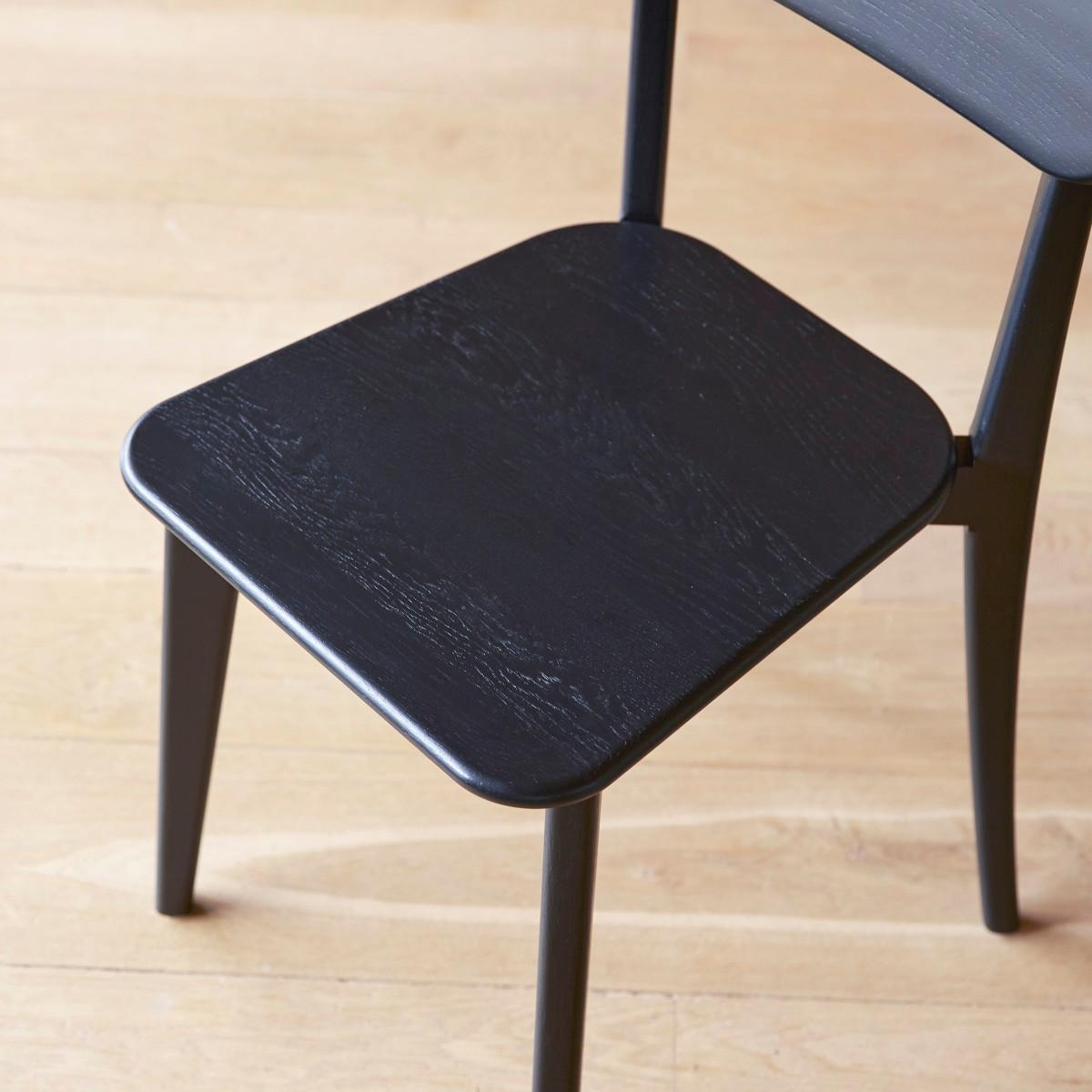 Tikamoon Ensemble de 2 Chaises en chêne massif black Abel  