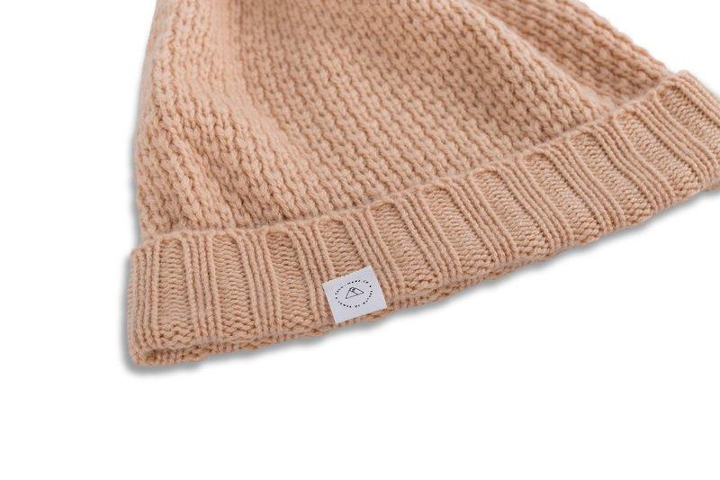 CASH-MERE.CH Bonnet Cachemire avec Pompon  