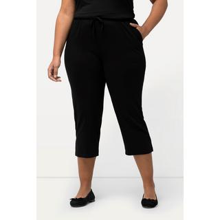 Ulla Popken  Pantalon 7/8. Coupe Slim Fit avec taille élastique. Disponible jusqu’au 68/70 