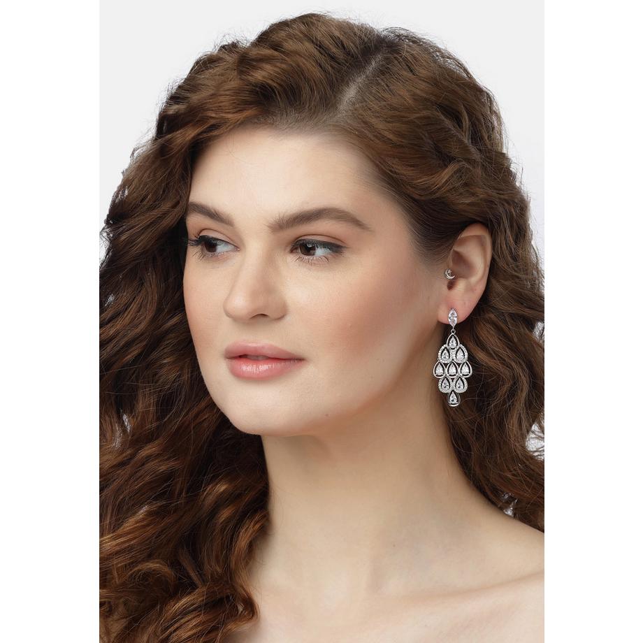 AVANT-GARDE PARIS  Glänzende Kronleuchter-Tropfenohrringe 