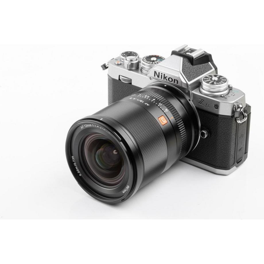 VILTROX  Festbrennweite AF 