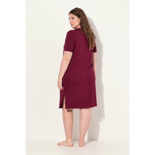 Ulla Popken  Chemise de nuit avec décolleté en V et manches courtes, détails en satin 