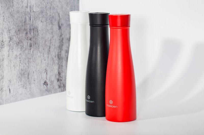 Image of Selbstreinigende 480ml-isolierflasche Liz (schwarz) Unisex Schwarz 500 ml