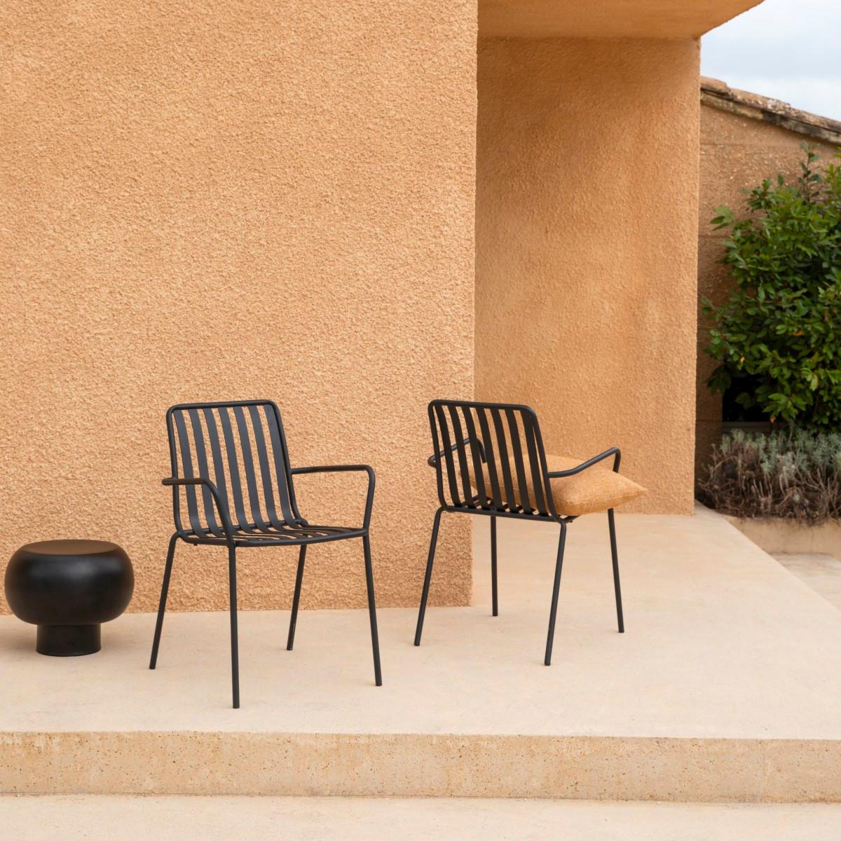 Tikamoon Fauteuil de jardin en métal black Gaby  