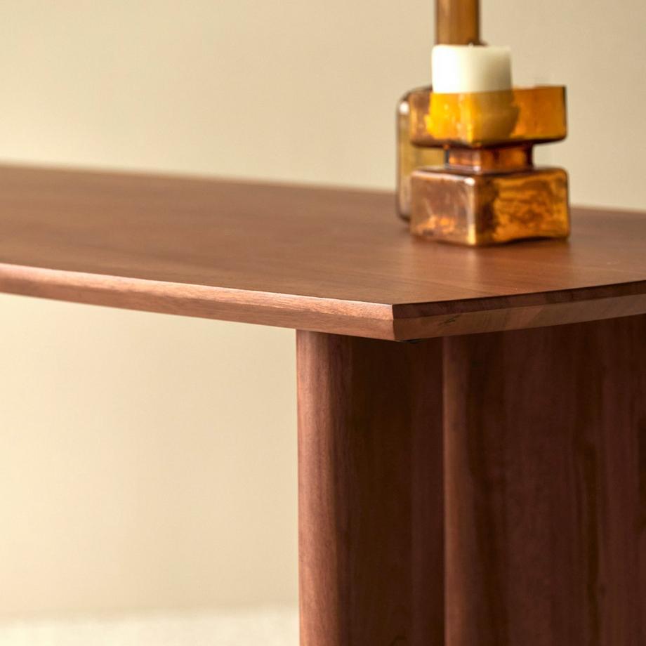 Tikamoon Konsole aus massivem Akazienholz Suzanne  