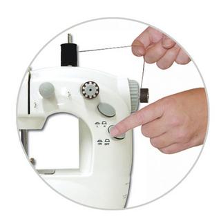 INDUSTEX Sew Whiz-Kompakte Nähmaschine mit Spulen, Garnrollen & Pedal  