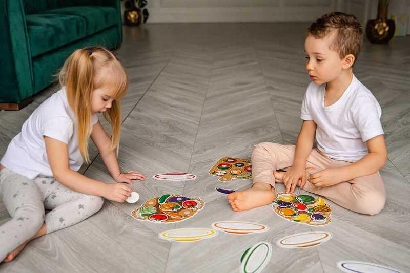 Montessori  Lernspiel für Kinder, Plastikkarten mit Klettverschluss -Früchte und Gemüse 