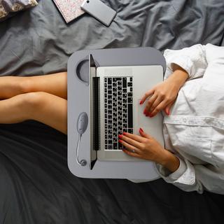 Northio  Pads für Laptops in Hellgrau 