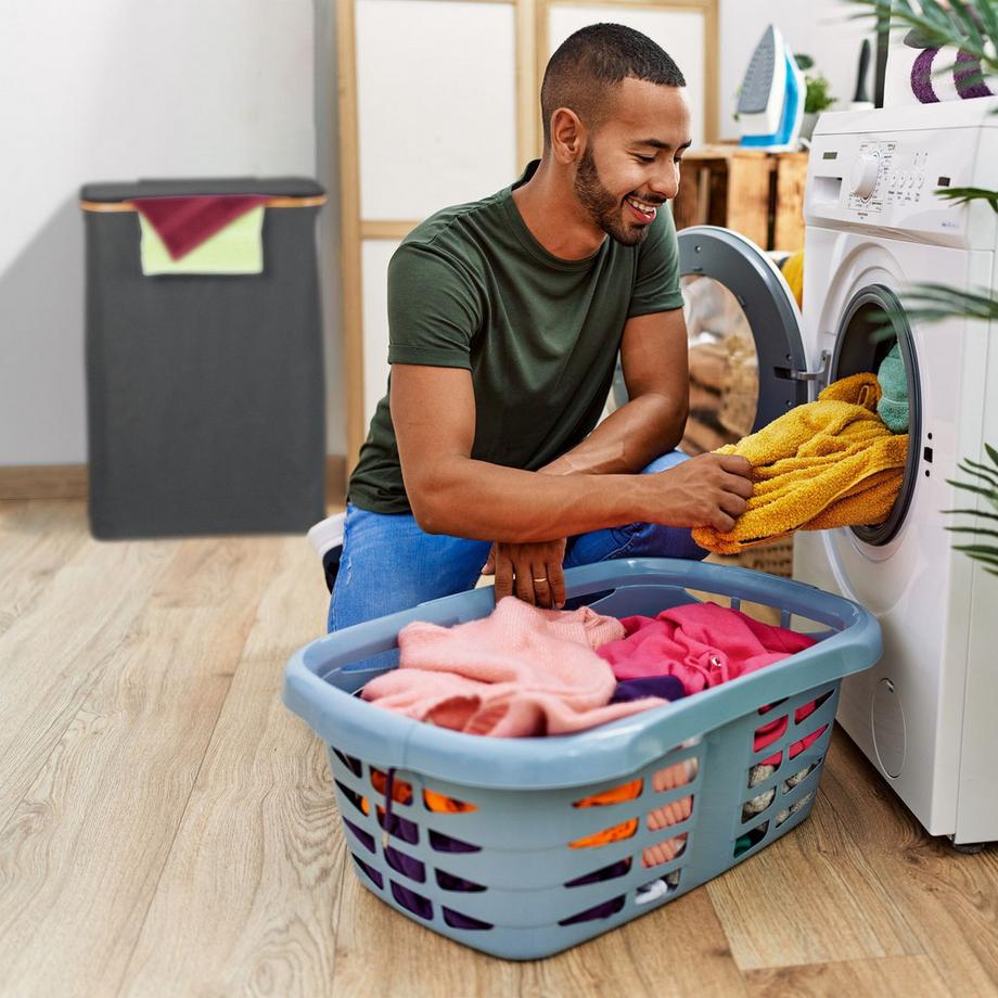 B2X Cesto portabiancheria con coperchio 105 l  