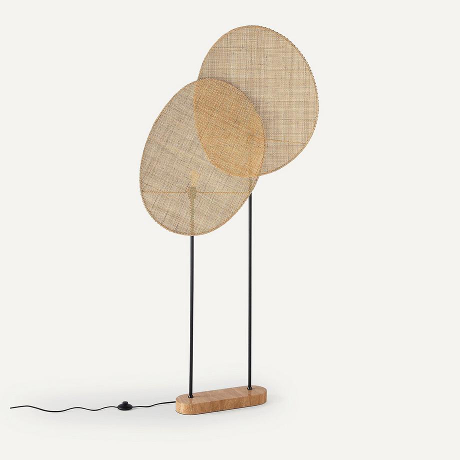 Rattan-Stehlampe