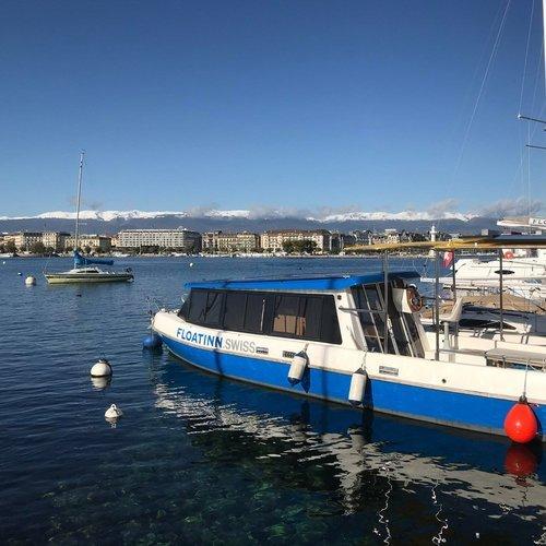 Image of Führerscheinfreie Bootsmiete 1 Tag In Genf (8h) (für 2 Bis Zu 12 Personen) Unisex