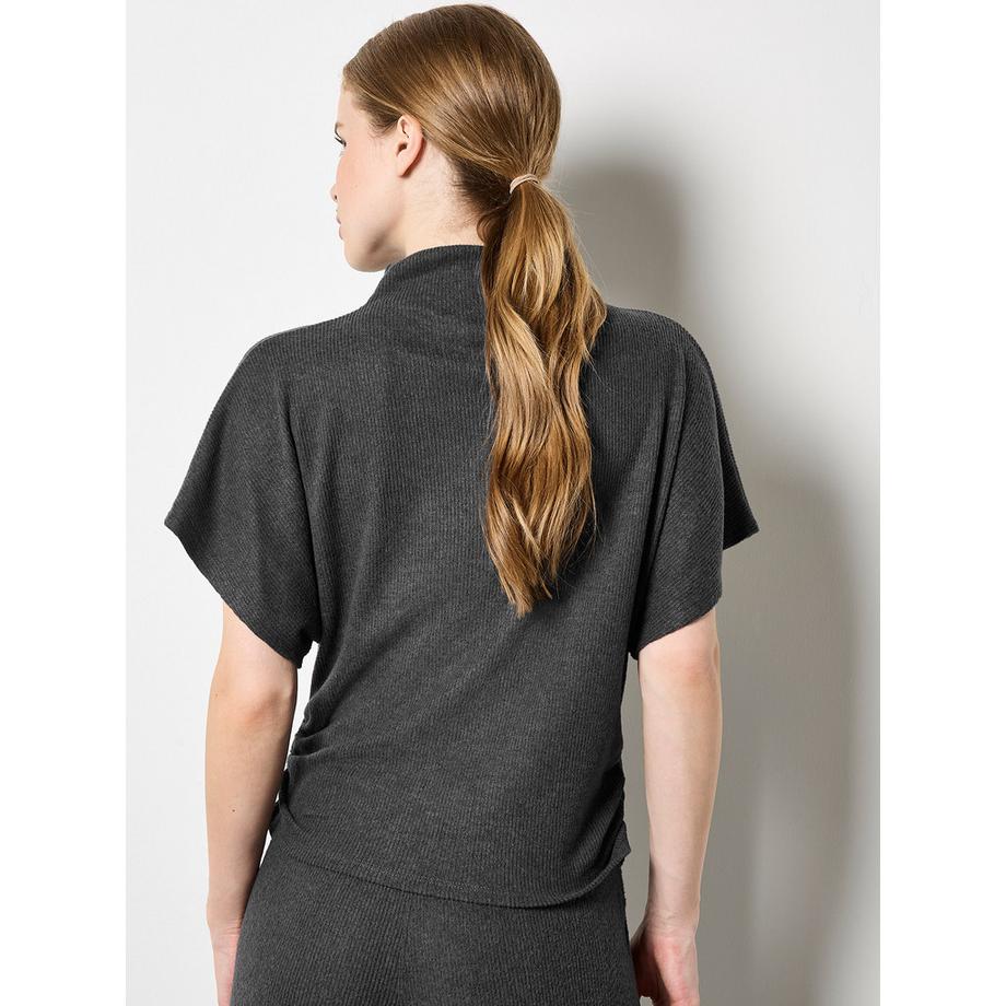 APRICOT Top in maglia morbida con lato arricciato  
