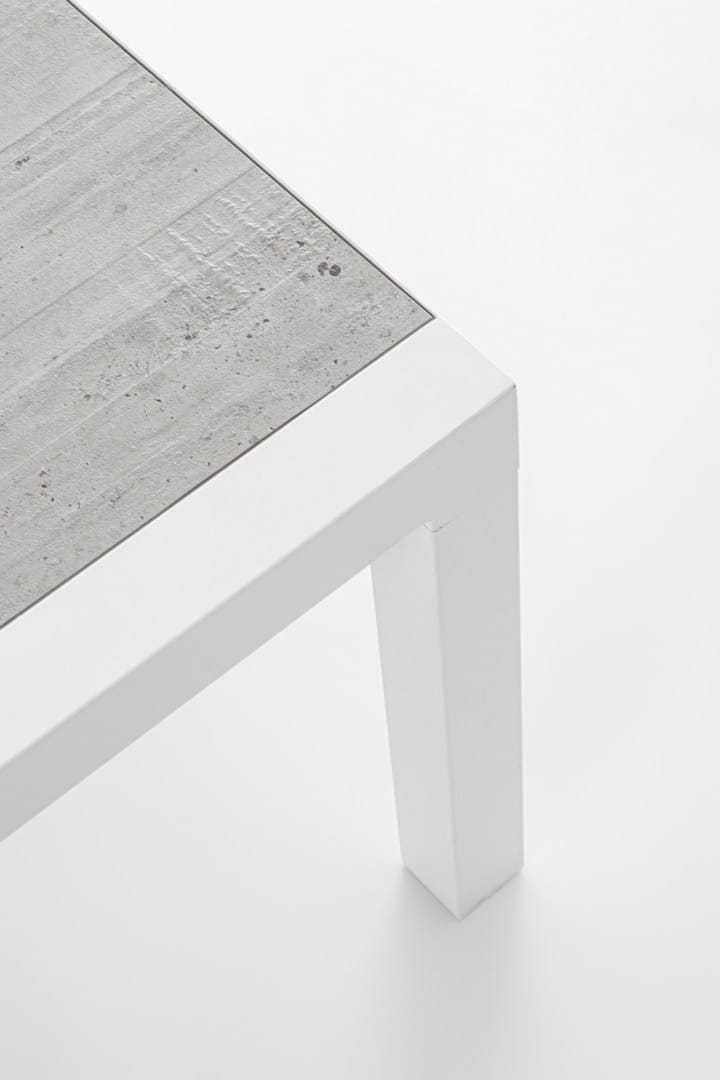 mutoni Table basse de jardin Kledi blanc 50x50  