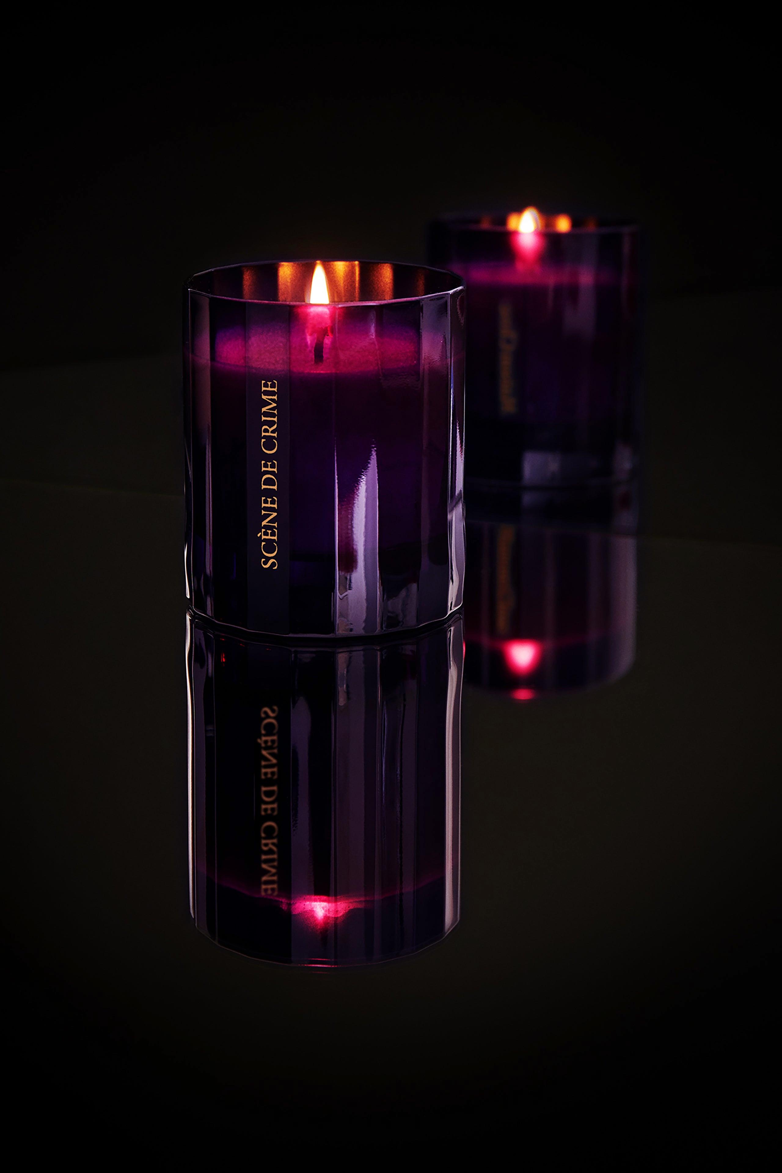 Image of Kerze Scène De Crime - Metallische Noten Unisex Violett ONE SIZE