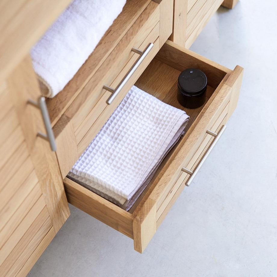 Tikamoon Waschtischunterschrank aus massiver Eiche 125 cm Soho  