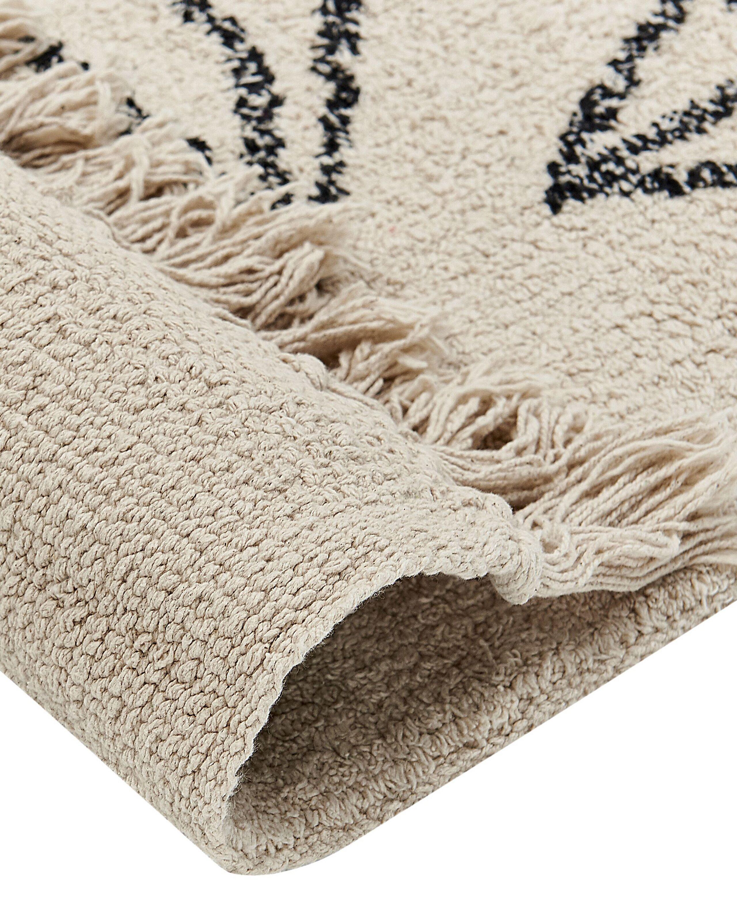 Beliani Tapis en Coton Traditionnel SAZLI  