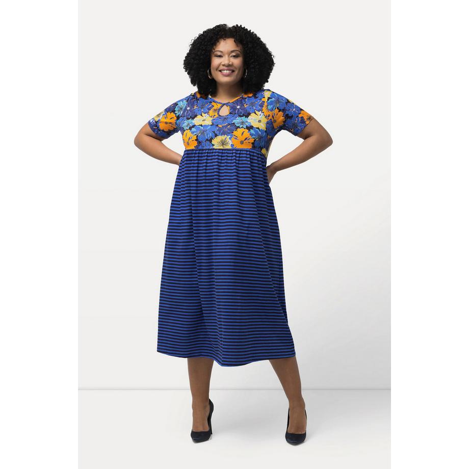 Ulla Popken Abito di jersey fiori righe taglio svasato girocollo mezze maniche  