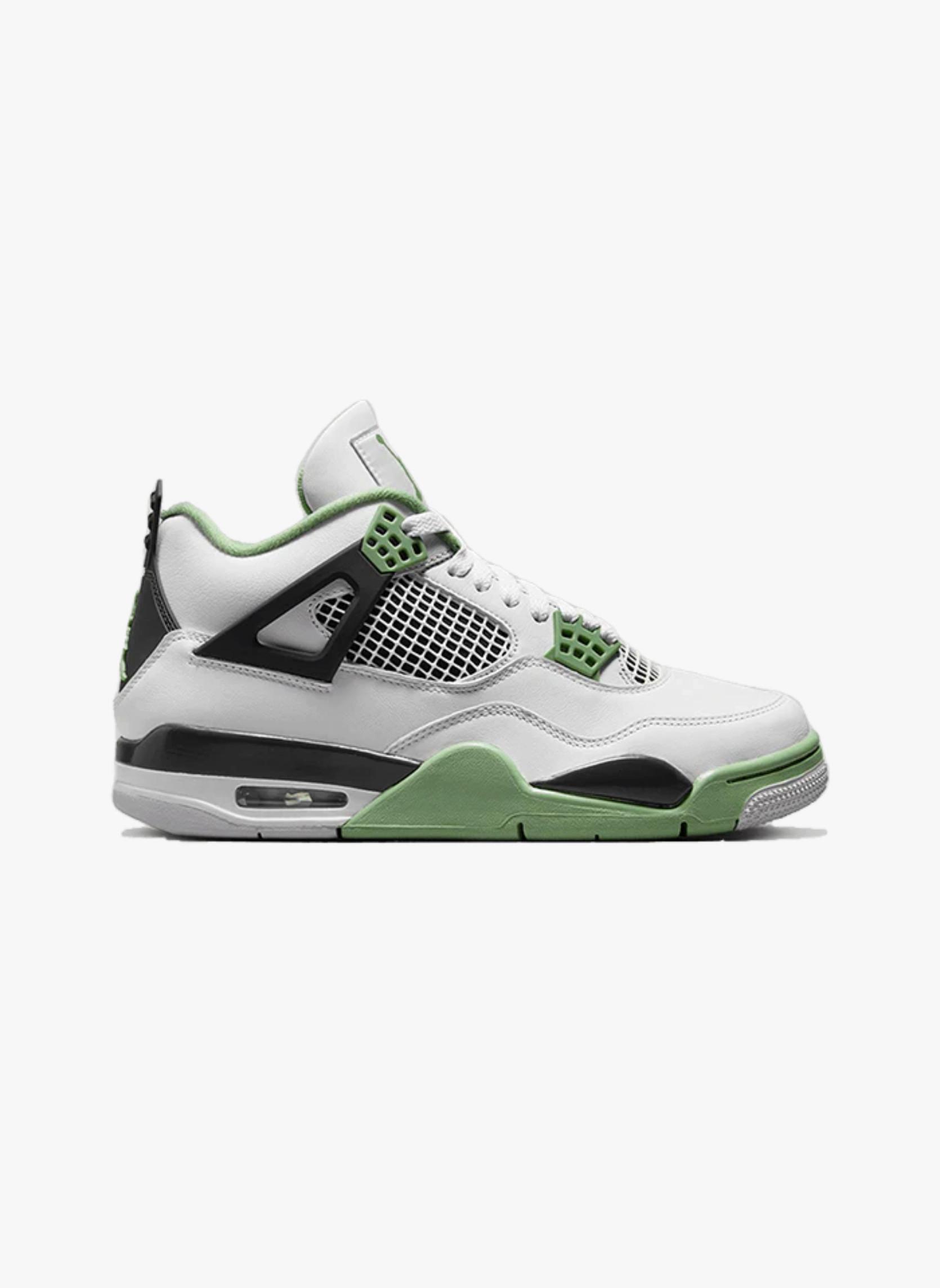 NIKE  Air Jordan 4 Seafoam 