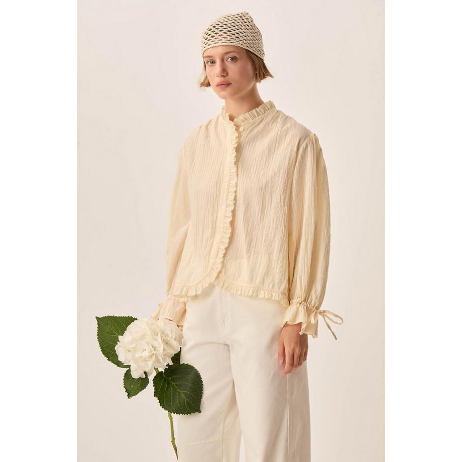 Bluse mit Rüschen
