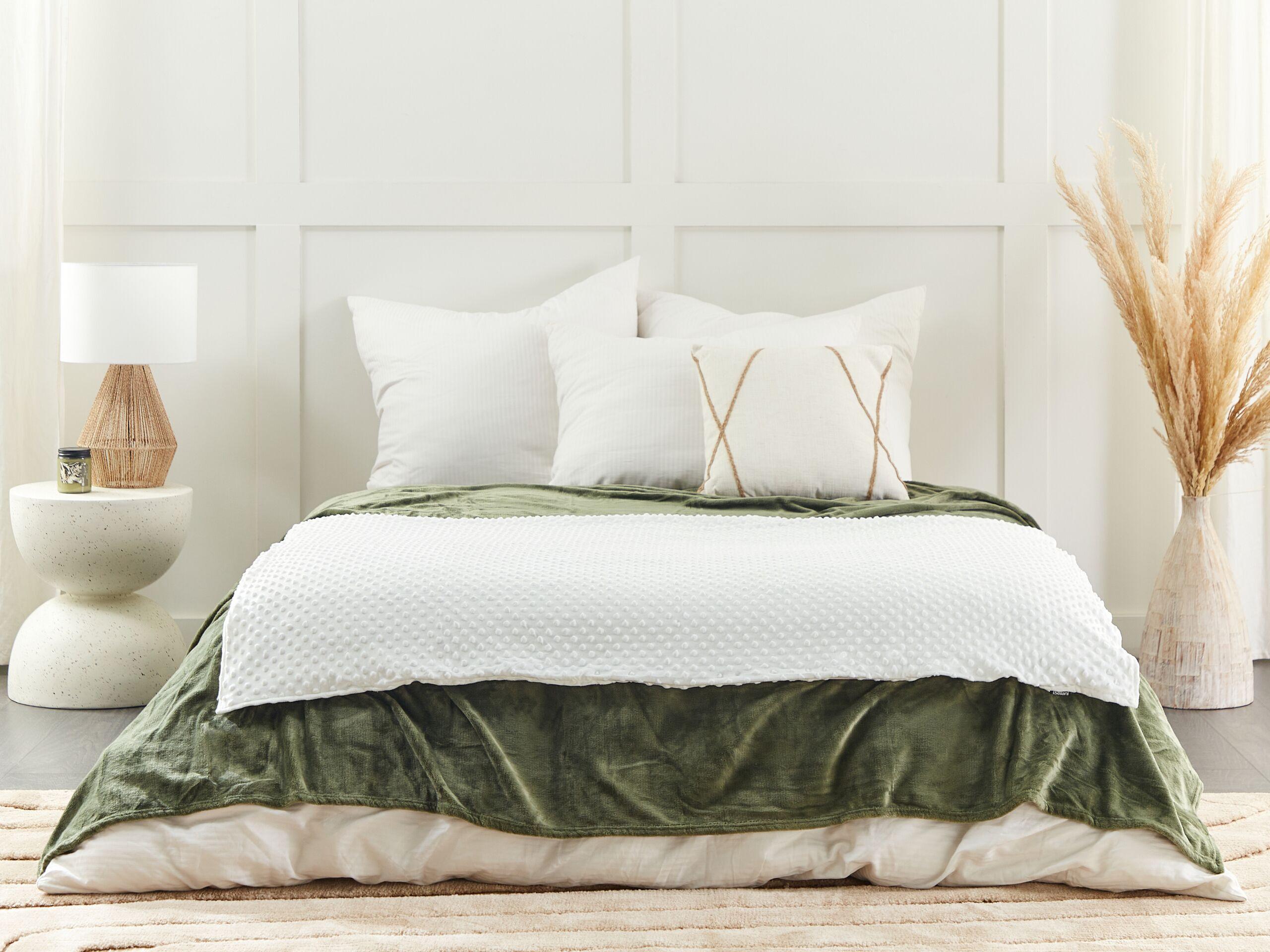 Beliani CALLISTO Housse de couverture lestée moderne en polyester  