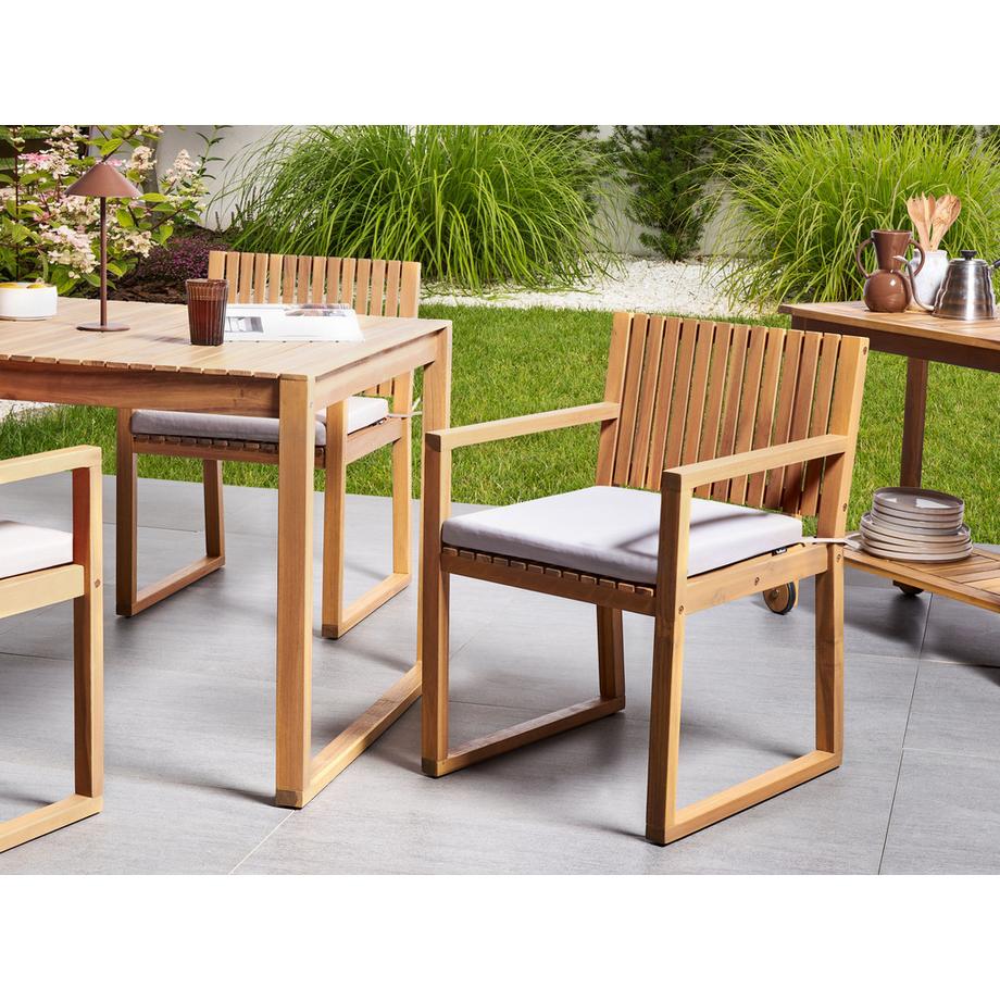 Beliani Gartenstuhlkissen 8er Set aus Polyester  SASSARI PREMIUM  