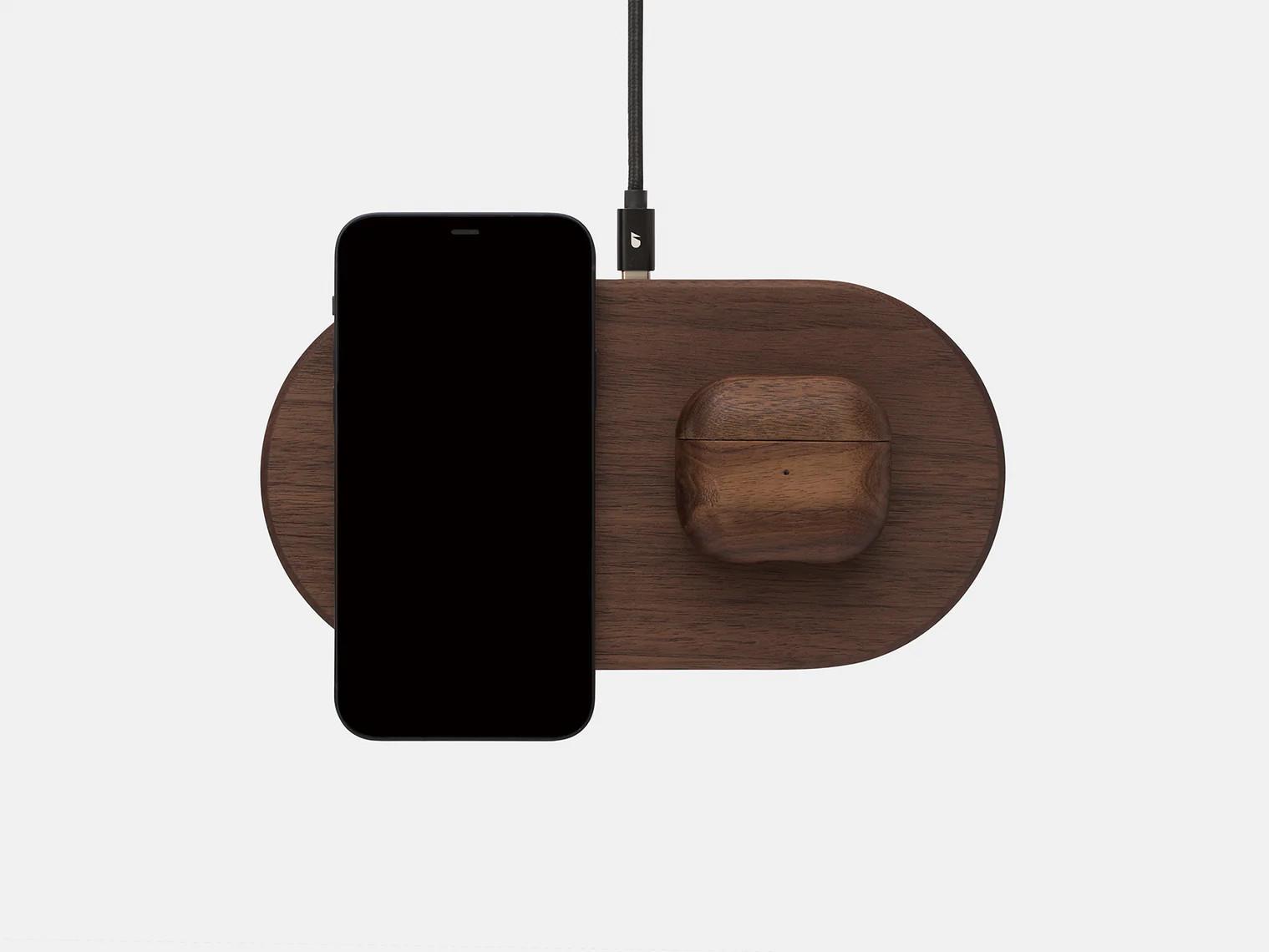 Oakywood  Oakywood Dual Slim Charging Pad Double chargeur sans fil pour téléphone portable - Walnut / AU (Adaptateur type I) 