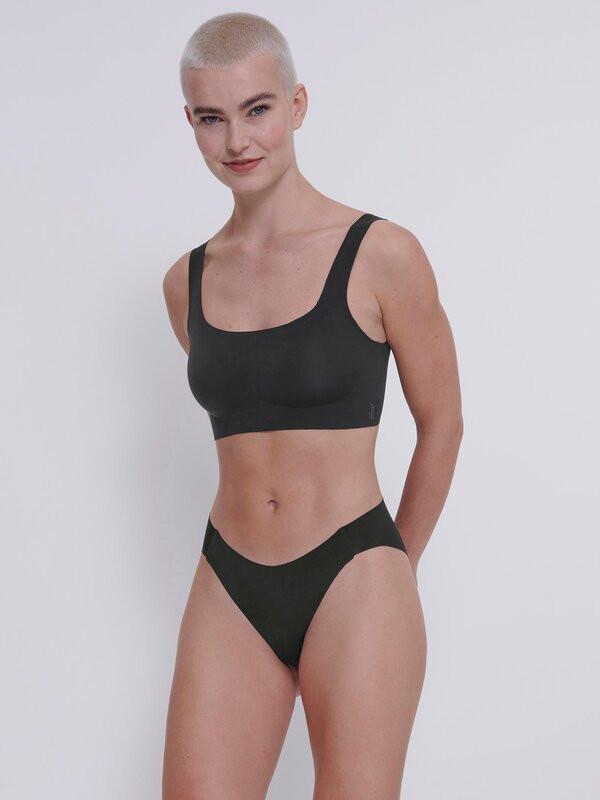 sloggi ZERO Feel Slip mit Einschnitt  