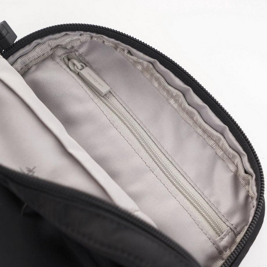 Hedgren Rush Small Vertical Crossover RFID Tasche  