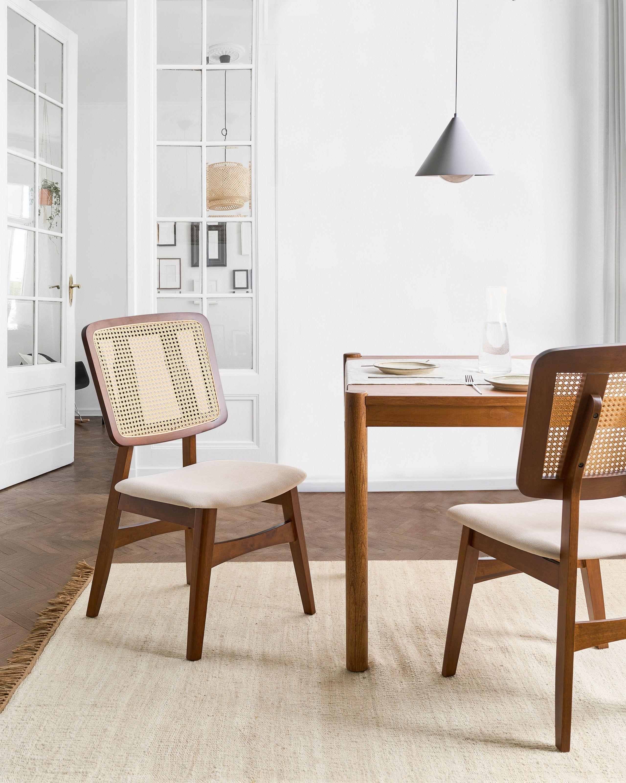 Beliani Lot de 2 chaises de salle à manger en Bois d'hévéa Rétro ALCOVA  