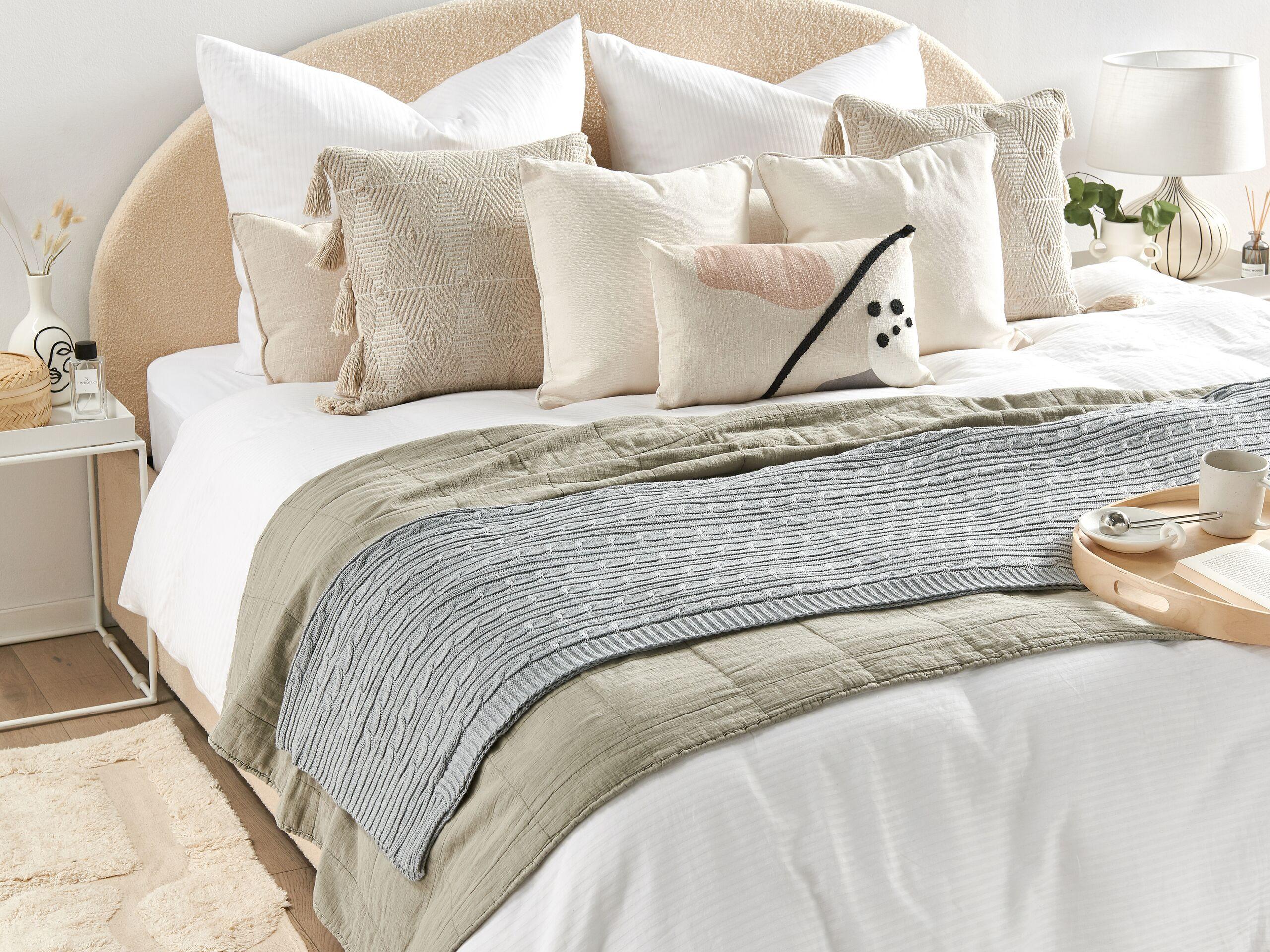 Beliani Anamur Couverture Douillette en Coton Scandinave  